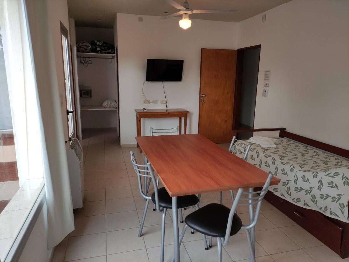 Hosteria Ymaz Villa Gesell Kültér fotó