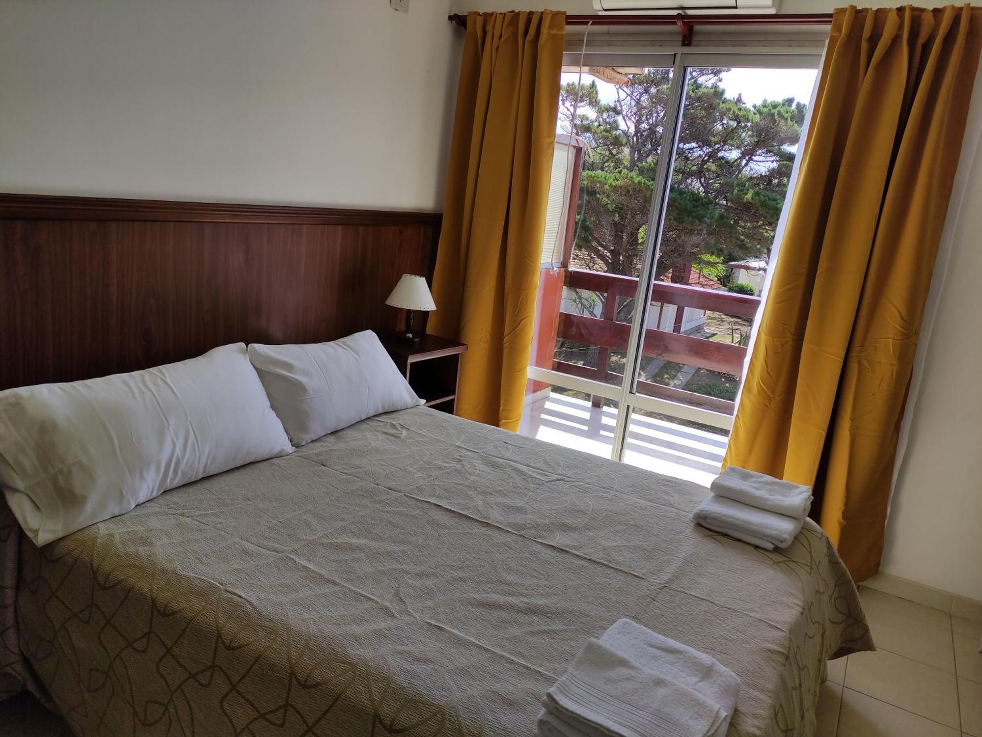 Hosteria Ymaz Villa Gesell Kültér fotó